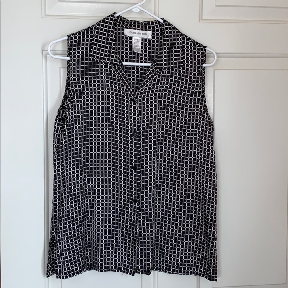 Silk sleeveless blouse